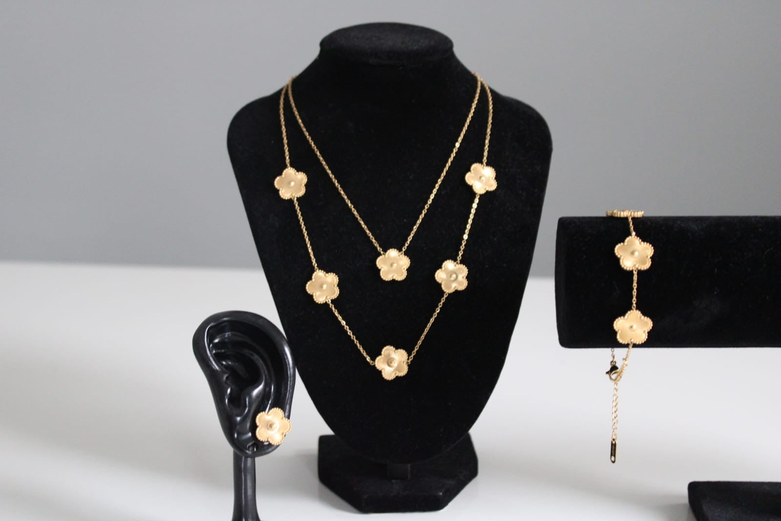 Vierteiliges set (18K vergoldet)